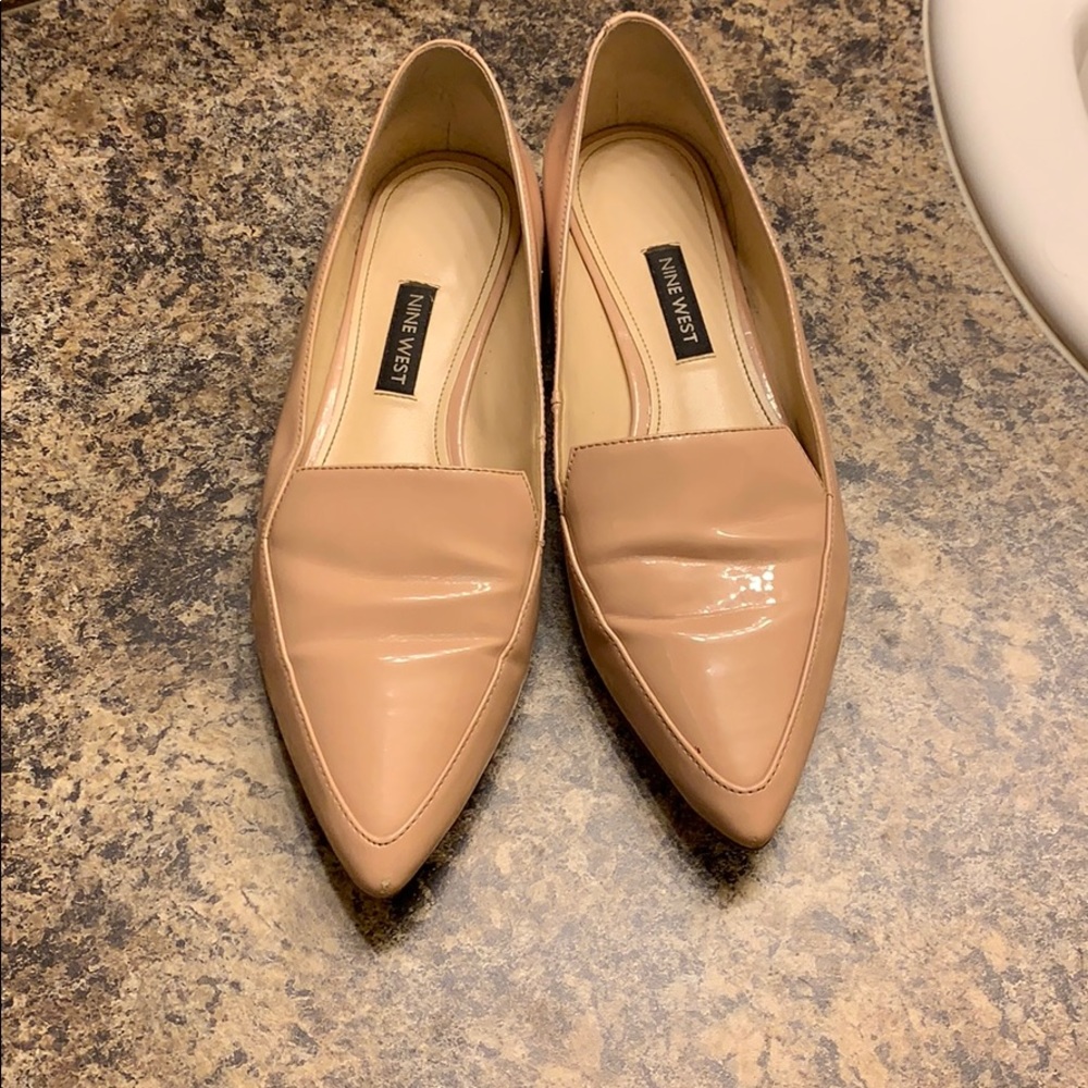 Nine West Pointed Toe Flats